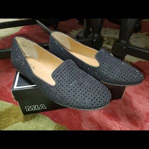 MIA Dazzled Black  Nova flats - size 10